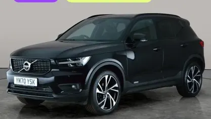 Używany Volvo XC40 R-Design 163 KM (119 kW) 2021 Czarny SUV