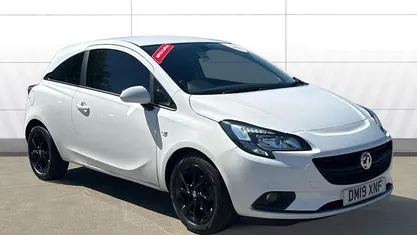 Second-hand Vauxhall Corsa 90 CP (66 kW) 2019 Alb Hatchback