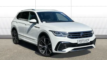 Used VW Tiguan Allspace R-line 150 HP (110 kW) 2023 White SUV