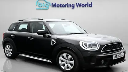 Used Mini Cooper S Countryman Classic 178 HP (130 kW) 2022 Black SUV