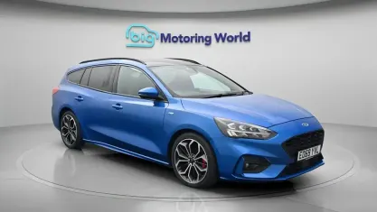 Used Ford Focus ST-Line X 150 HP (110 kW) 2019 Blue Estate