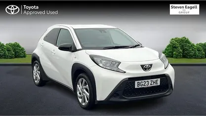 Used Toyota Aygo X PURE 72 HP (52 kW) 2025 SUV