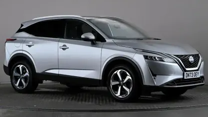 Used Nissan Qashqai N-Connecta 140 HP (102 kW) 2023 Silver SUV