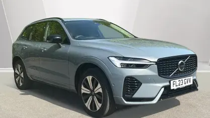 Usado Volvo XC60 Plus 350 HP (257 kW) 2023 SUV