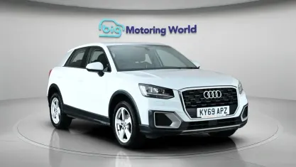 Used Audi Q2 Sport 116 HP (85 kW) 2019 White SUV