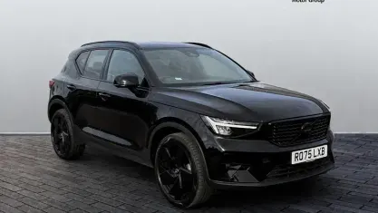 Used Volvo XC40 Plus 197 HP (144 kW) 2025 Black SUV