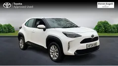 Used 2025 Toyota Yaris Hybrid Estate | £21,469 (Fair price)