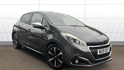 Used Peugeot 208 82 HP (60 kW) 2019 Hatchback