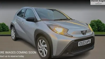 Used Toyota Aygo X PURE 72 HP (52 kW) 2025 SUV