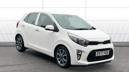 Used Kia Picanto 67 HP (49 kW) 2024 White Hatchback