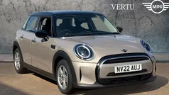 Used 2022 Mini Cooper Classic Hatchback | £19,317 (Fair price)