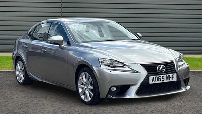 Used Lexus IS300h 223 HP (164 kW) 2016 Sedan