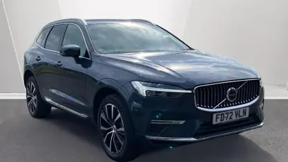 Begagnad Volvo XC60 Ultimate 455 HK (334 kW) 2023 Blå SUV