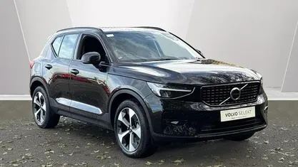 Used 2024 Volvo XC40 Plus SUV | £31,430 (Fair price)