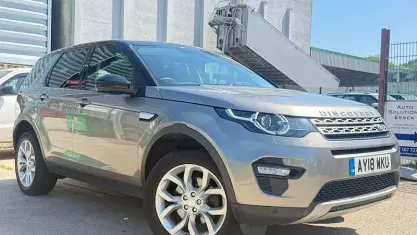 Usado Land Rover Discovery Sport HSE 180 HP (132 kW) 2018 Prateado SUV