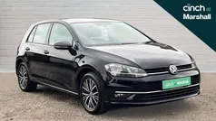 Used 2018 VW Golf VII SE Hatchback | £11,885 (Fair price)