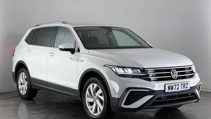 Used 2024 VW Tiguan Allspace Life SUV | £20,450 (Fair price)