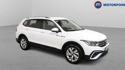 Used VW Tiguan Allspace Life 150 HP (110 kW) 2024 White SUV