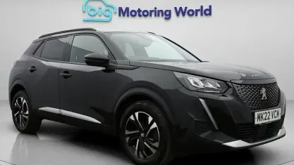 Używany Peugeot 2008 Allure Premium 110 KM (80 kW) 2022 Czarny SUV