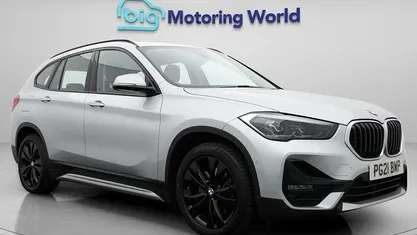 Begagnad BMW X1 Sport Line 221 HK (162 kW) 2021 SUV