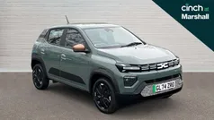 Green New 2024 Dacia Spring Extreme Hatchback | £12,028 (Fair price)