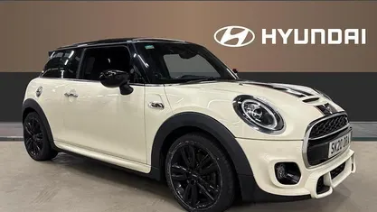 Used Mini Cooper Hatch 136 HP (100 kW) 2022 Hatchback