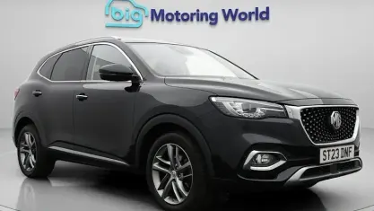 Begagnad MG HS Exclusive 162 HK (119 kW) 2023 SUV