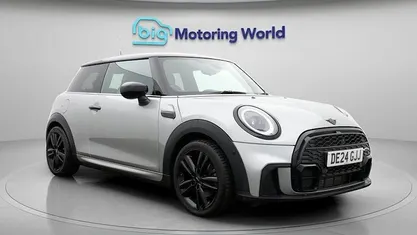 Used 2023 Mini Cooper Hatch Hatchback | £21,500 (Fair price)
