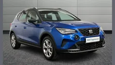 Blue Used 2023 Seat Arona FR SUV | £16,000 (Fair price)