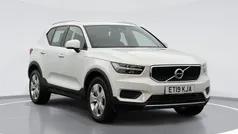 Used 2022 Volvo XC40 Momentum SUV | £18,299 (Super price)