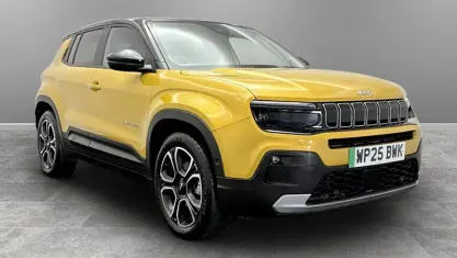 Begagnad Jeep Avenger Summit 114 kW (156 HK) 2024 SUV