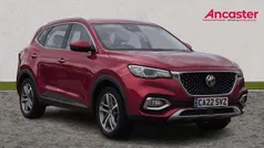 Red Used 2022 MG HS Excite SUV | £16,495 (Fair price)