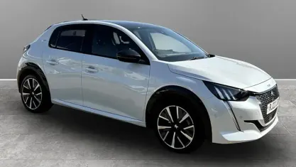 Begagnad Peugeot 208 GTi 102 HK (75 kW) 2023 Halvkombi