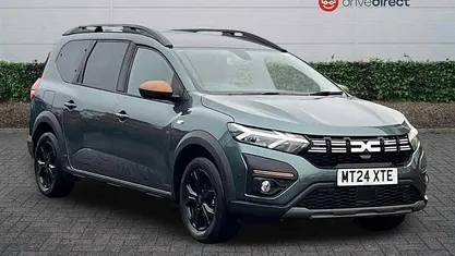 Used Dacia Jogger Extreme 141 HP (103 kW) 2024 Green MPV