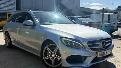 Used Mercedes C220 AMG Line Premium Plus 170 HP (125 kW) 2015 Silver Estate
