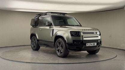 Usado Land Rover Defender HSE Dynamic 250 HP (183 kW) 2024 Verde SUV