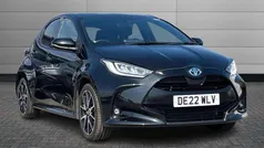 Black Used 2022 Toyota Yaris Hybrid Hatchback | £16,650 (Fair price)