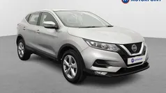 Silver Used 2018 Nissan Qashqai Acenta Premium SUV | £14,649 (Fair price)