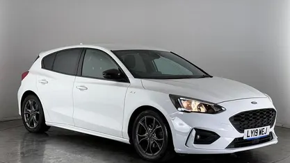 Used 2019 Ford Focus ST-Line Hatchback | £13,050 (Fair price)