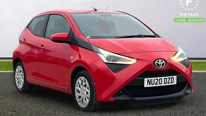 Used 2020 Toyota Aygo X-play Hatchback | £9,099 (Fair price)