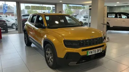 New Jeep Avenger Longitude 114 kW (156 HP) 2025 SUV