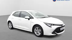 White Used 2021 Toyota Corolla Hatchback | £16,349 (Fair price)