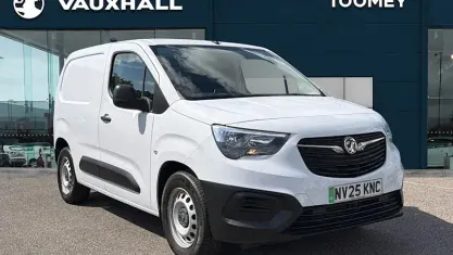 Used Vauxhall Combo 100 kW (136 HP) 2022 MPV