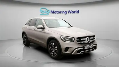 Used Mercedes GLC220 191 HP (140 kW) 2019 Silver Estate