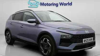 Begagnad Hyundai Bayon Premium 101 HK (74 kW) 2025 Blå SUV