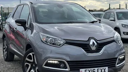 Used Renault Captur Dynamique 90 HP (66 kW) 2016 SUV