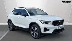White Used 2024 Volvo XC40 Plus SUV | £30,995 (Fair price)