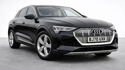 Used 2022 Audi e-tron Comfort SUV | £18,785 (Super price)