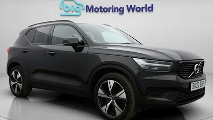 Begagnad Volvo XC40 Plus 211 HK (155 kW) 2021 Svart SUV
