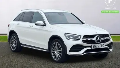 Usado Mercedes GLC300 AMG Line Premium 245 HP (180 kW) 2022 Branco Carrinha